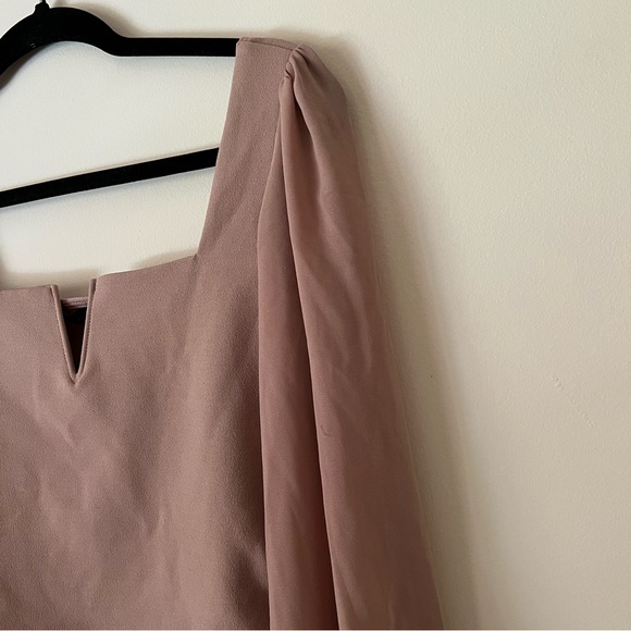 Chiffon sleeves crop top in dark pink size medium- M boutique - Picture 5 of 7